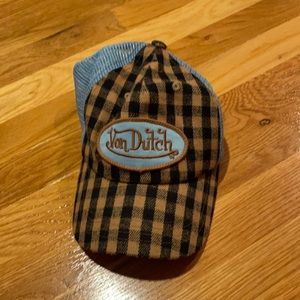 von dutch hat